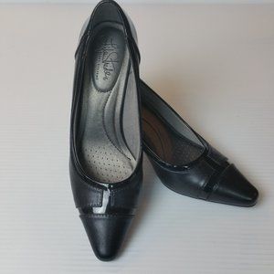 Life Stride Soft System Karlyle Black Pump NWOT